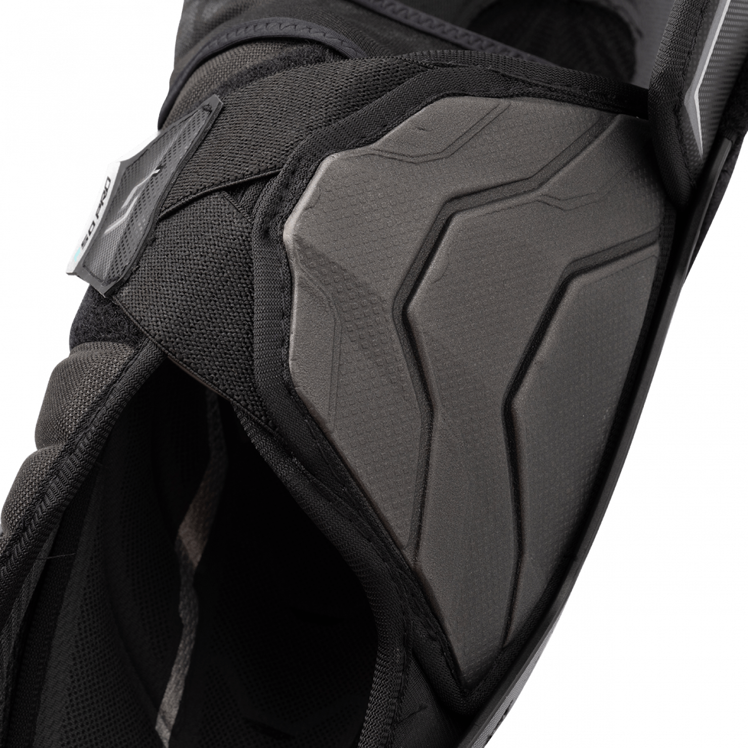 Щитки BAUER S26 SUPREME F50 PRO INT