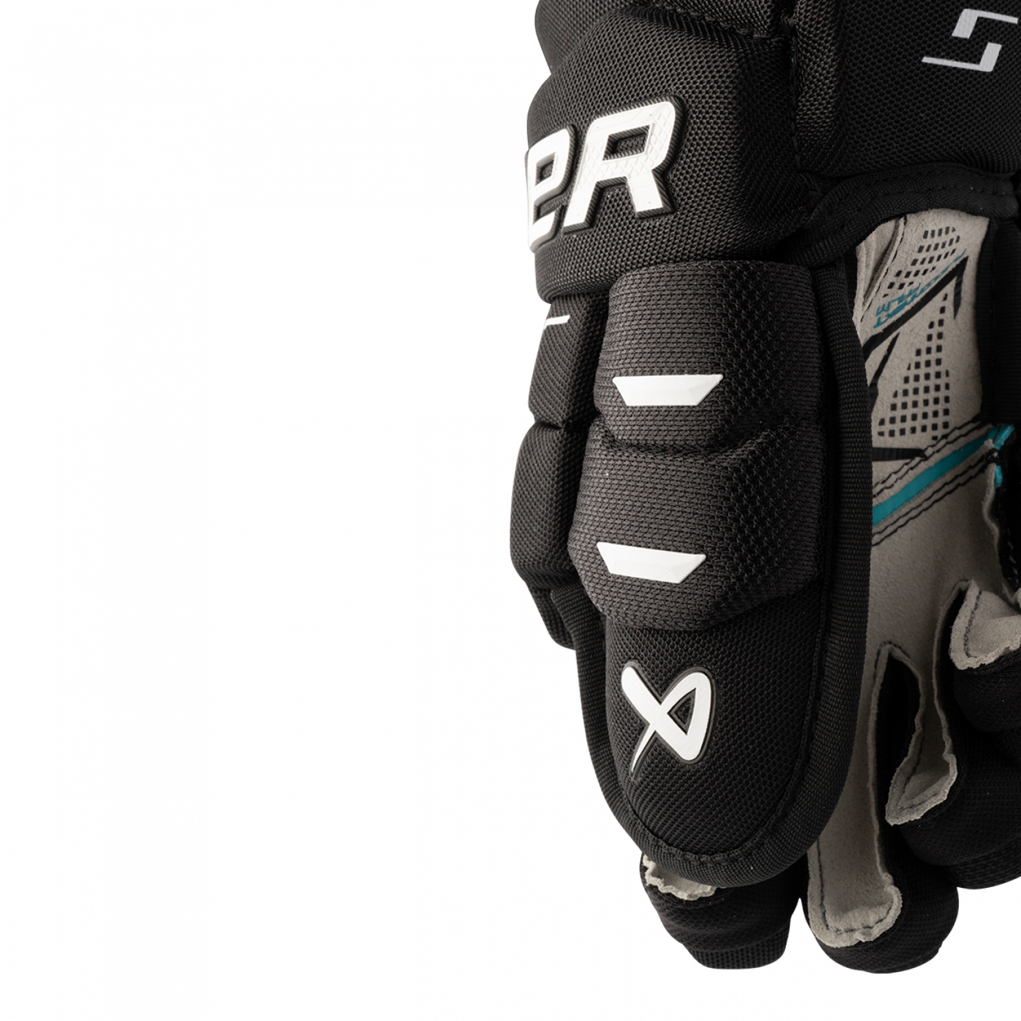 Перчатки BAUER S26 SUPREME FUSE YTH MT