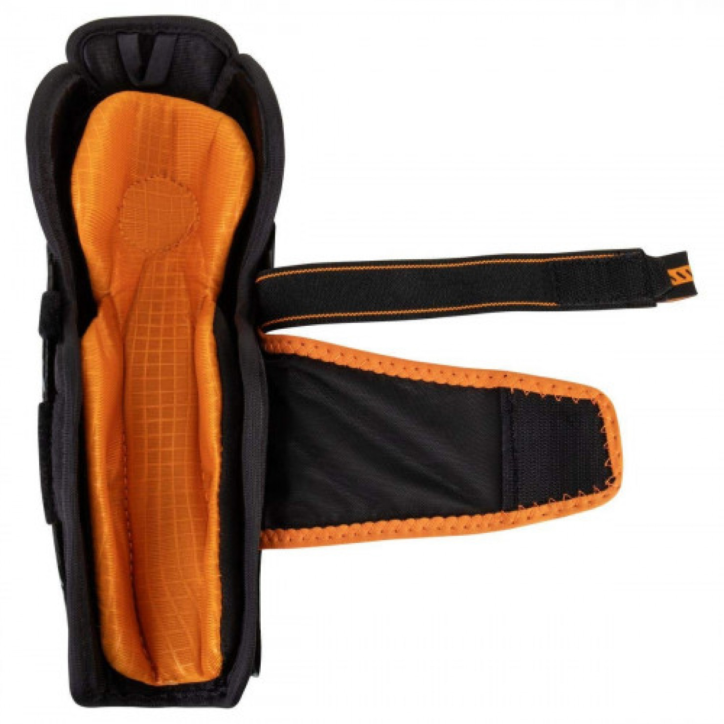 Щитки CCM TACKS S26 XR PRO YTH