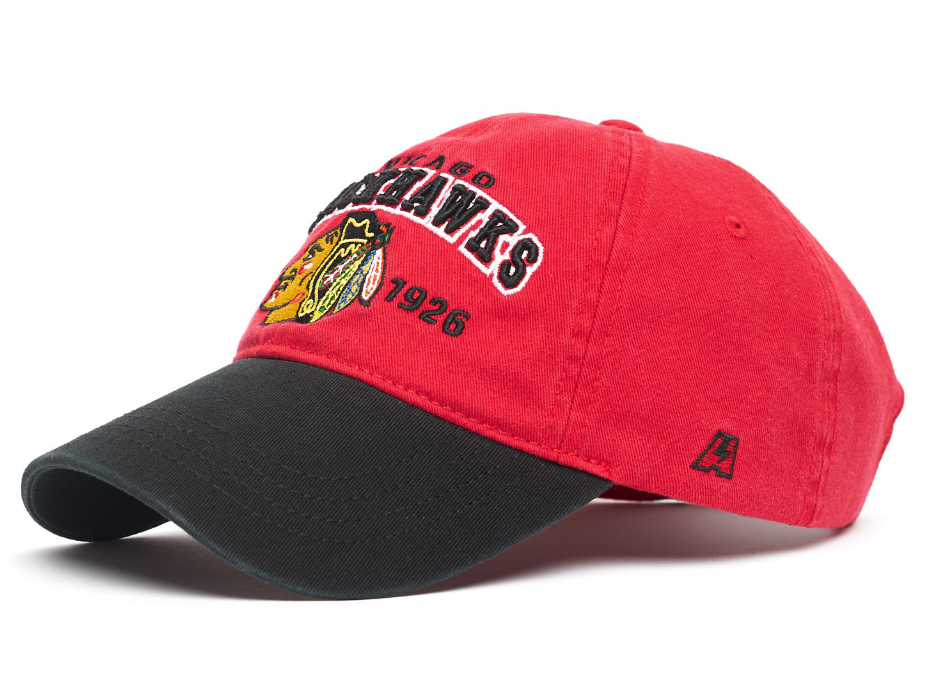 Бейсболка чикаго. Бейсболка Chicago Blackhawks. Chicago Blackhawks кепка. Бейсболка NHL Chicago Blackhawks. Бейсболка Atributika & Club Chicago Blackhawks 31515.